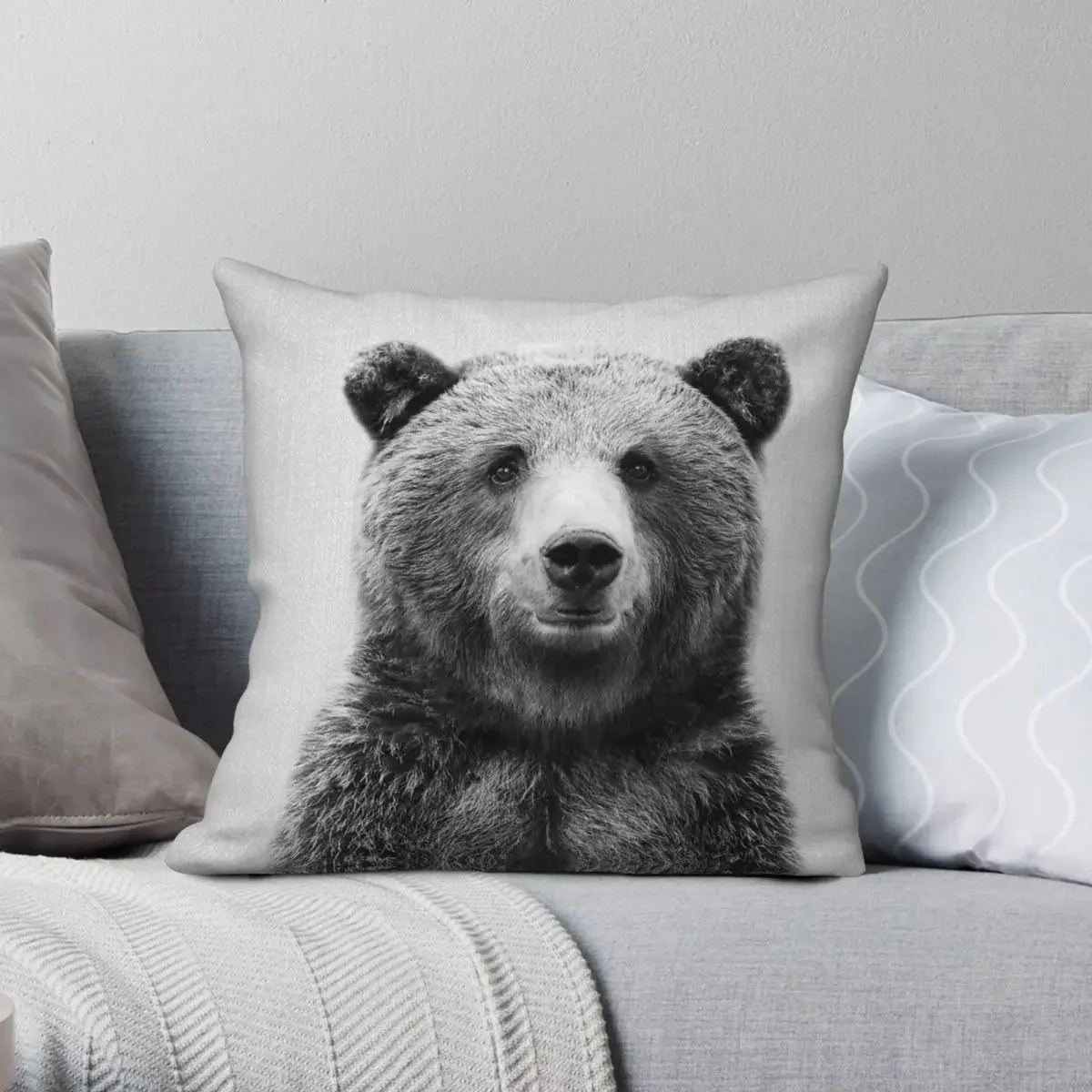 Grizzly Bear Black White Square Pillowcase Polyester Linen Velvet Creative Zip Decorative Car Cushion Cover 18