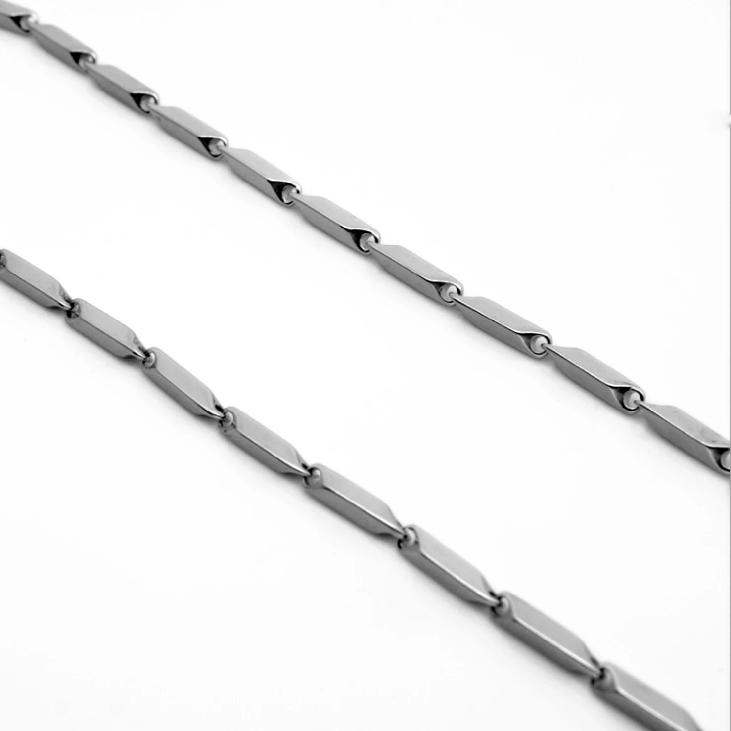 REGELIN Titanium Steel 45/50/60/70/cm Length 316 Stainless Steel Chain Lobster Clasps Simple Chains Necklace for men and women