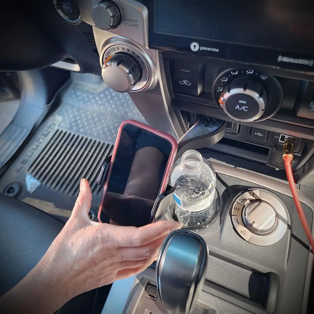 Universal Car Phone Mount for 4Runner, Compatible with Most Smartphones, Secure and Adjustable Holder