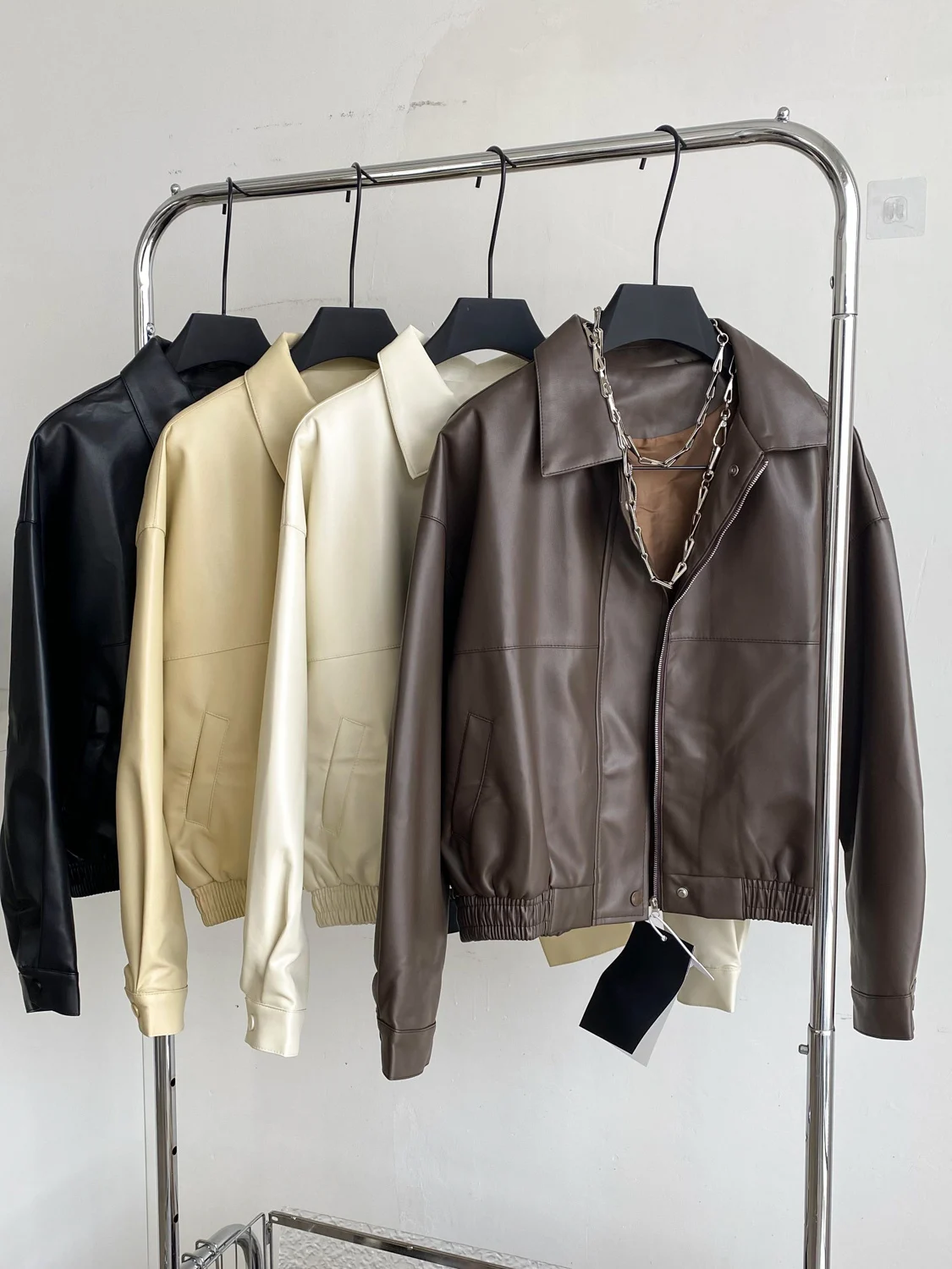 Retro Amerykańska Hot Girl Kurtka ze Sztucznej Skóry PU Luźna Casualowa Uniwersalna Odzież Uliczna dla Kobiet Modna Kurtka do Dojazdów do Pracy