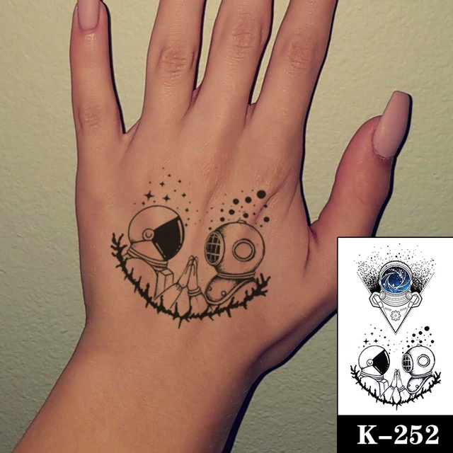 Waterproof Temporary Tattoo Stickere Black Hand Drawn Heart Design Body Art Fake Tattoo Flash Tattoo Wrist Ankle Female