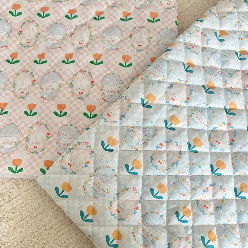 

140x90 см зажим с принтом кролика и тюльпана, хлопковая стеганая ткань для теплых курток, сумок, пальто, постельные принадлежности, подушки, ручная работа, ткани для шитья своими руками