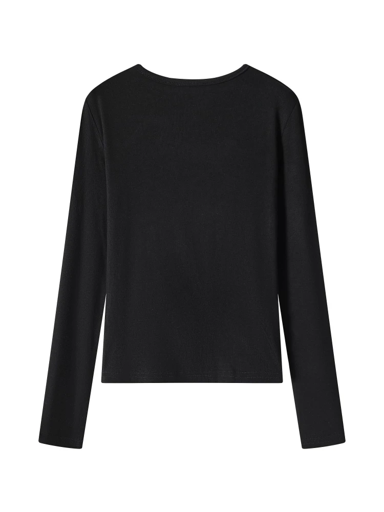 Koreanischer Stil Damen Herbst T-Shirt mit gedrehtem Ausschnitt, langen Ärmeln, schrägem Halsausschnitt, schmal geschnitten, gerippt, elegant, lässig, zum Überziehen geeignet. – Detail 2
