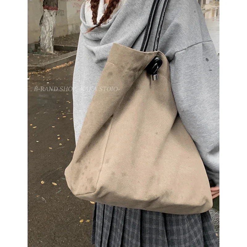 

Fashionable Korean Tote Versatile Large Capacity Underarm Bags Casual Street Canvas Bag for Women 2025 New