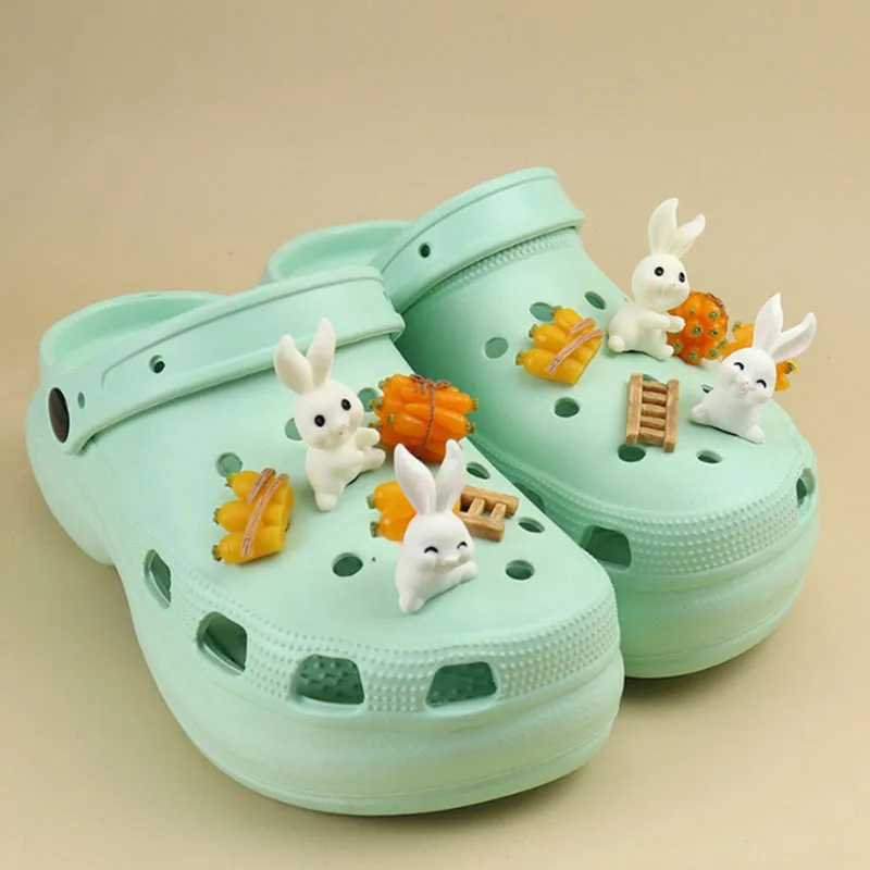 Cute Bunny Park Hole Shoe Charms DIY 3D Stereoscopic Rabbit Carrot Decoration Buckle for Shoe Charm Accessories Party Girls Gift