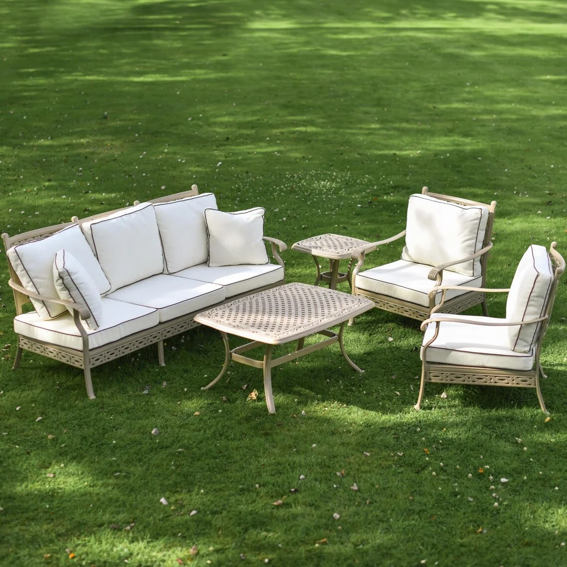 

Outdoor cast aluminum sofa courtyard terrace table and chair combination all-aluminum sofa villa seat lounge sofa five pieces