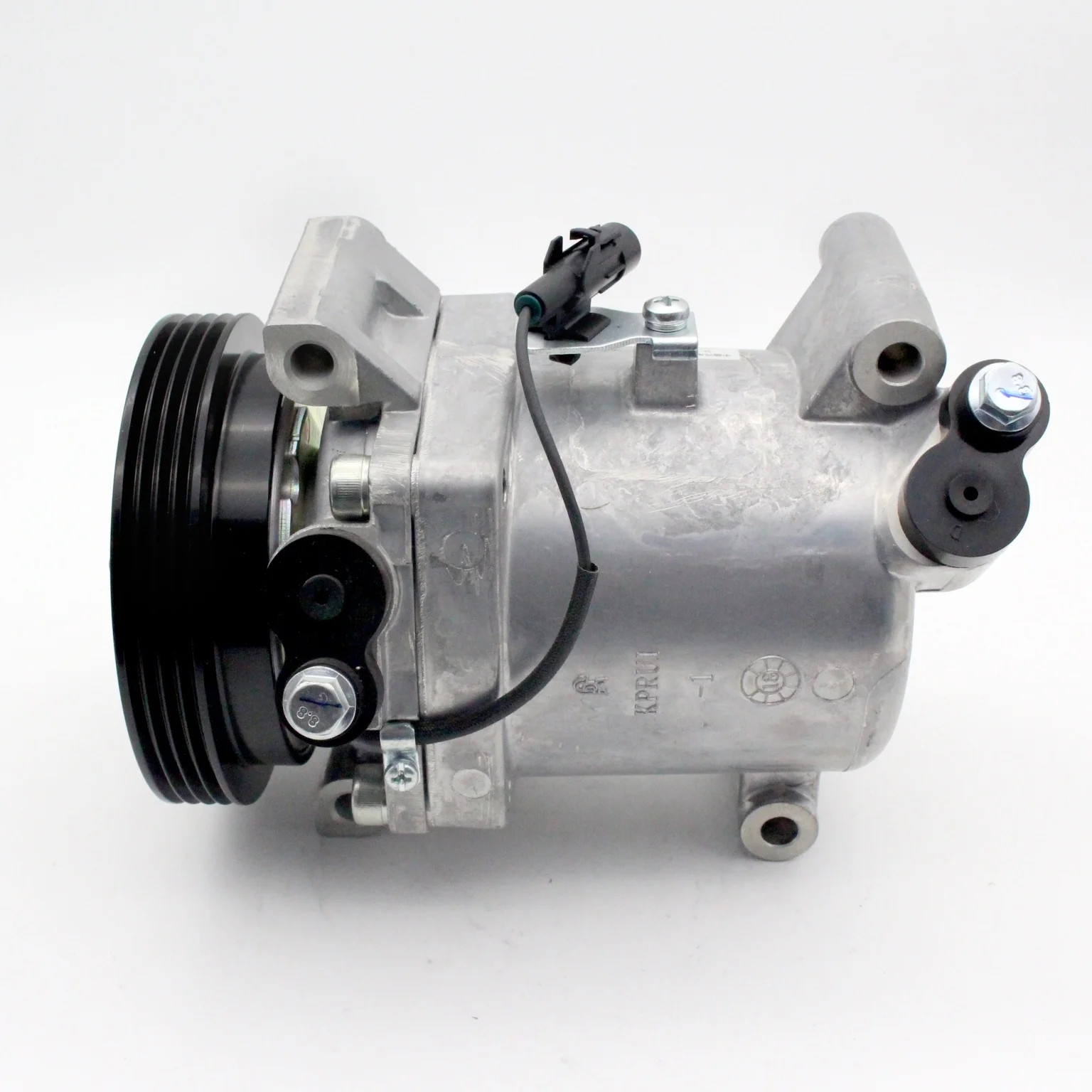 Compressore CA 12V promozione fabbrica cinese per condizionatore d'aria con compressore CA automatico Alivio Oem 9520166M00*