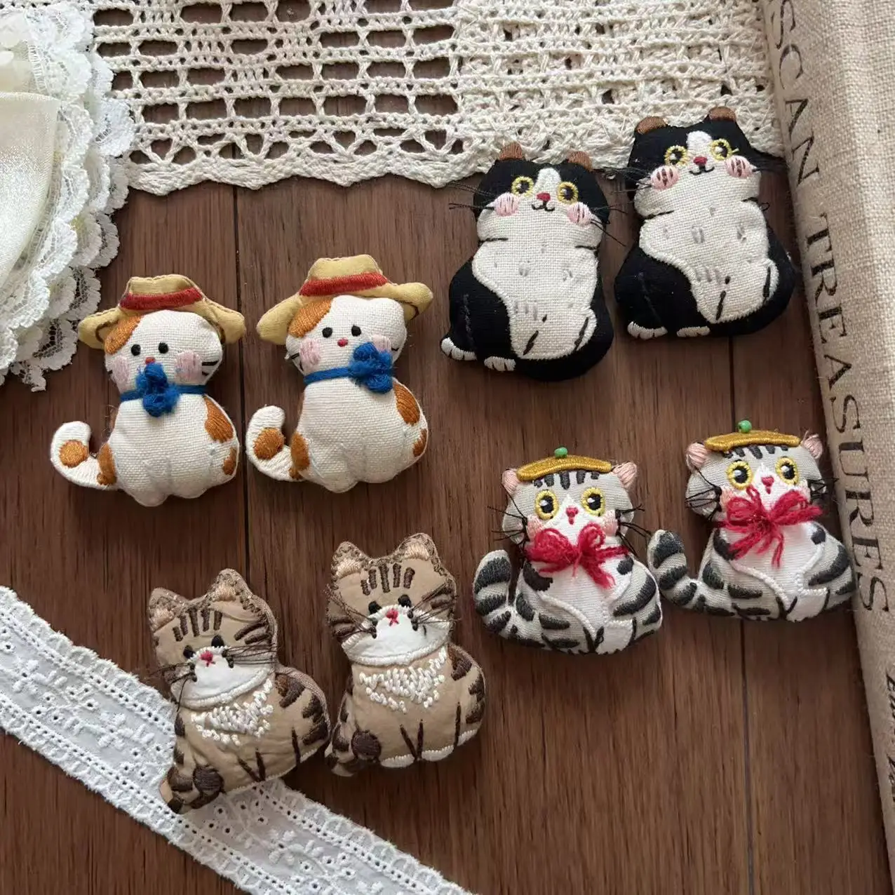 Fabric Cartoon Kitten Hair Clip Brooch Pin for Shoes Socks Hat Bag Craft Sewing Accessory Premium High Quality