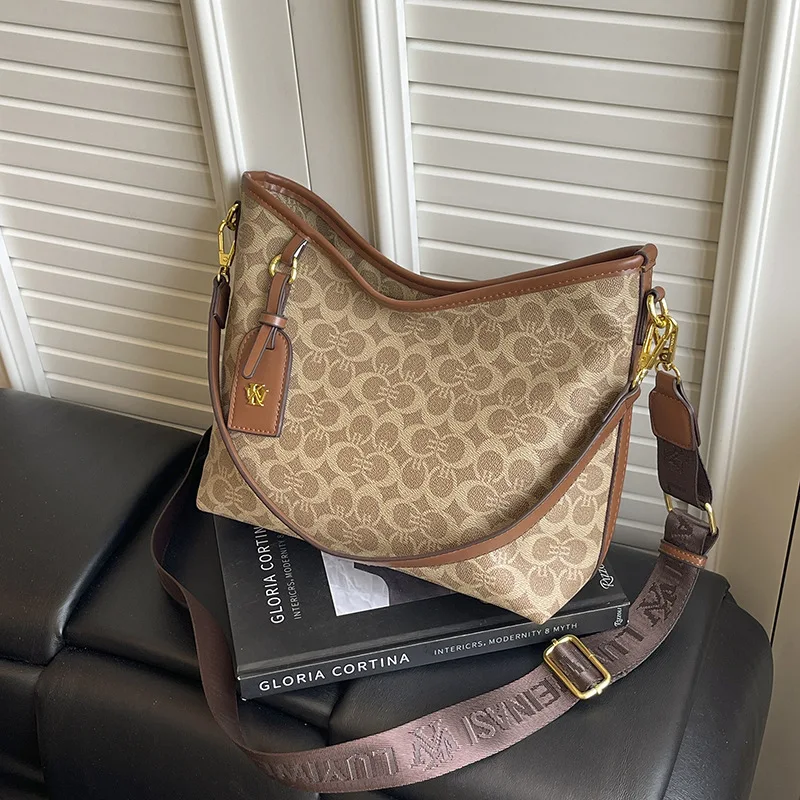 

2025 Fashion Shoulder Bag - Luxury Printed Crossbody Bag with Wide Strap for Women