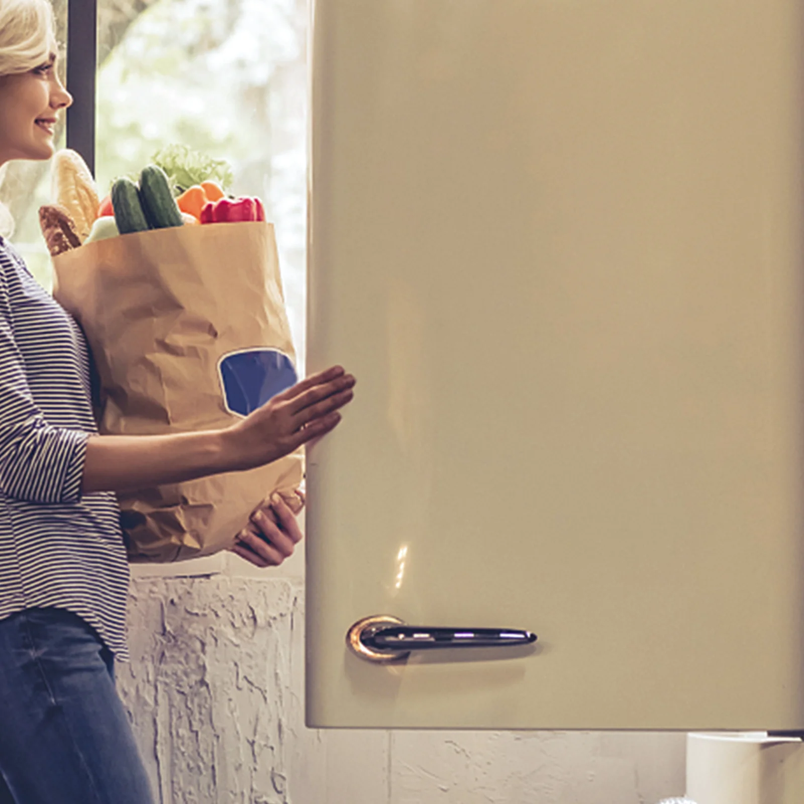 

2Pcs Chicken Wings Refrigerator Magnets Realistic Decorative Fridge Magnet Stickers Kitchen Decor