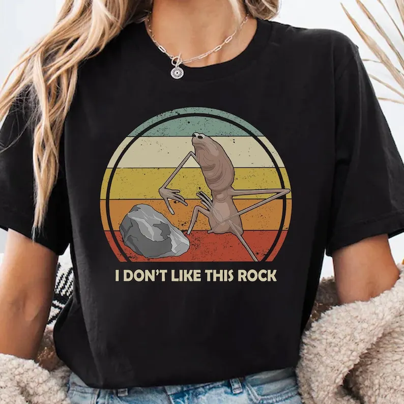 Marcus The Worm Shirt, I Don't Like This Rock Shirt, Marcus The Worm Meme T-shirt Funny Gift for Him, Xmas Gift Women Men Shirts