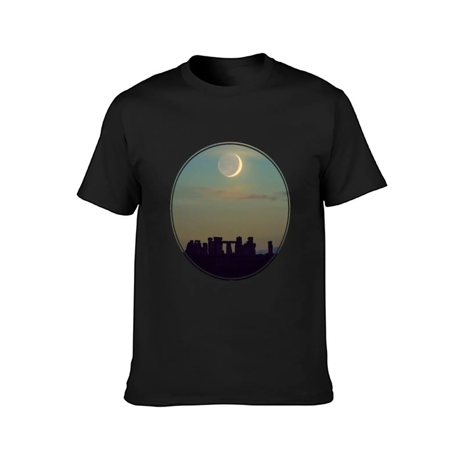 Crescent Moon at Stonehenge T-Shirt Blouse Short sleeve tee tees quick-drying plain white t shirts men