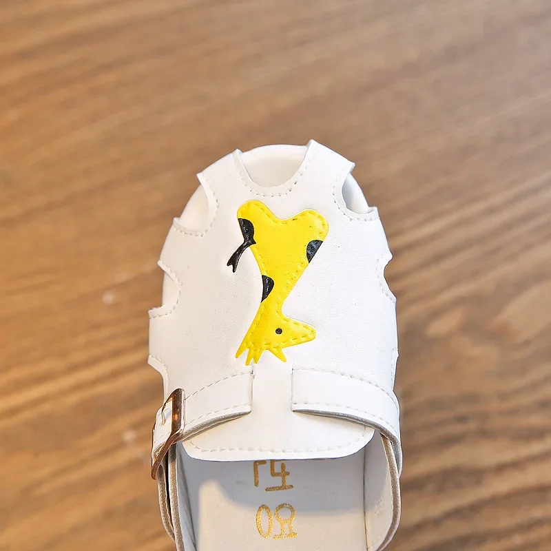 3-12T الصيف تنفس الأطفال أحذية مفتوحة عدم الانزلاق لينة مسطحة القاع موضة لطيف الكرتون نمط طفل الفتيات أحذية الشاطئ #5