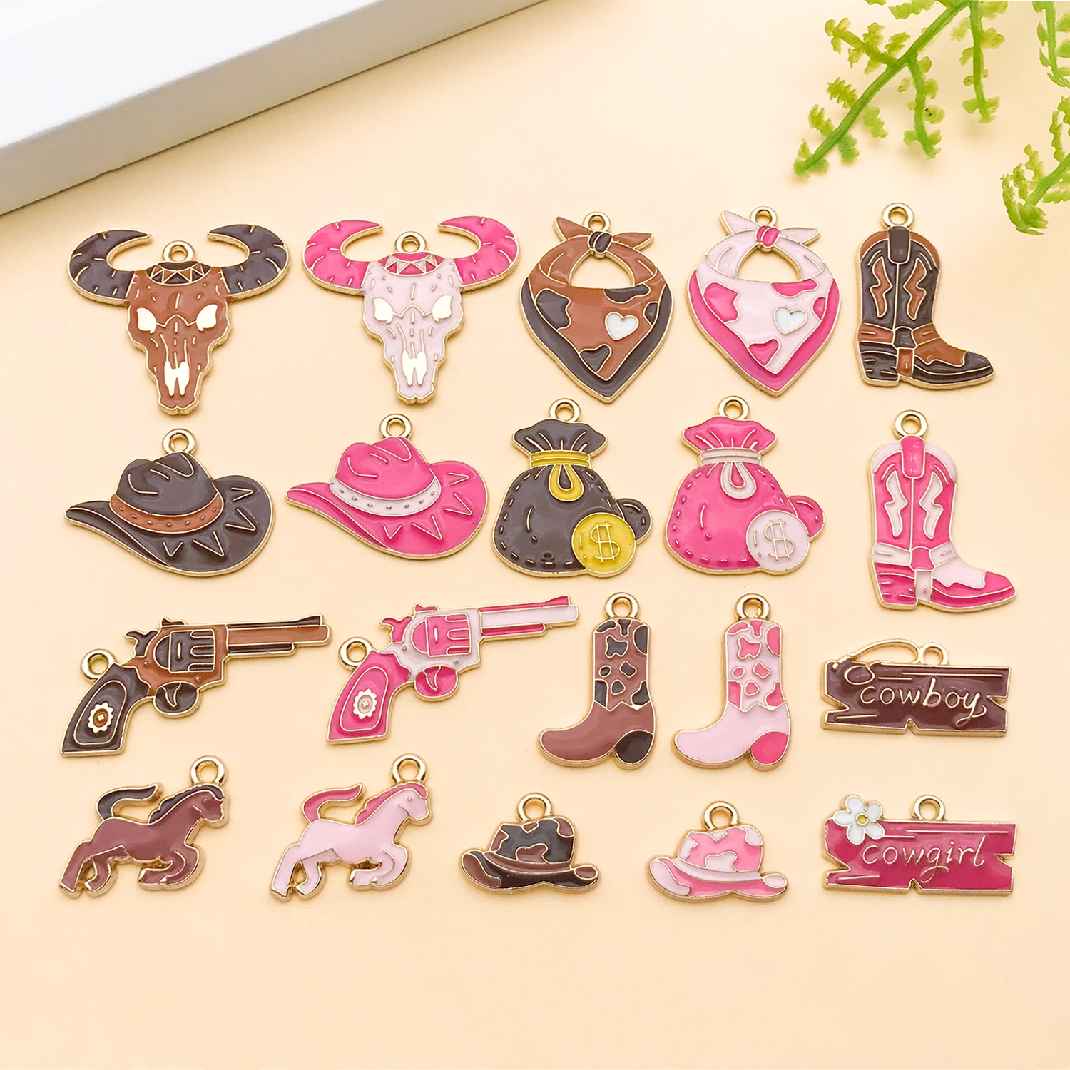 10/20pcs Western Cowboy Charms Alloy Western Horse Cowboy Hat Cowboy Boots Bull Head Pendants for DIY Jewelry Making Accessories