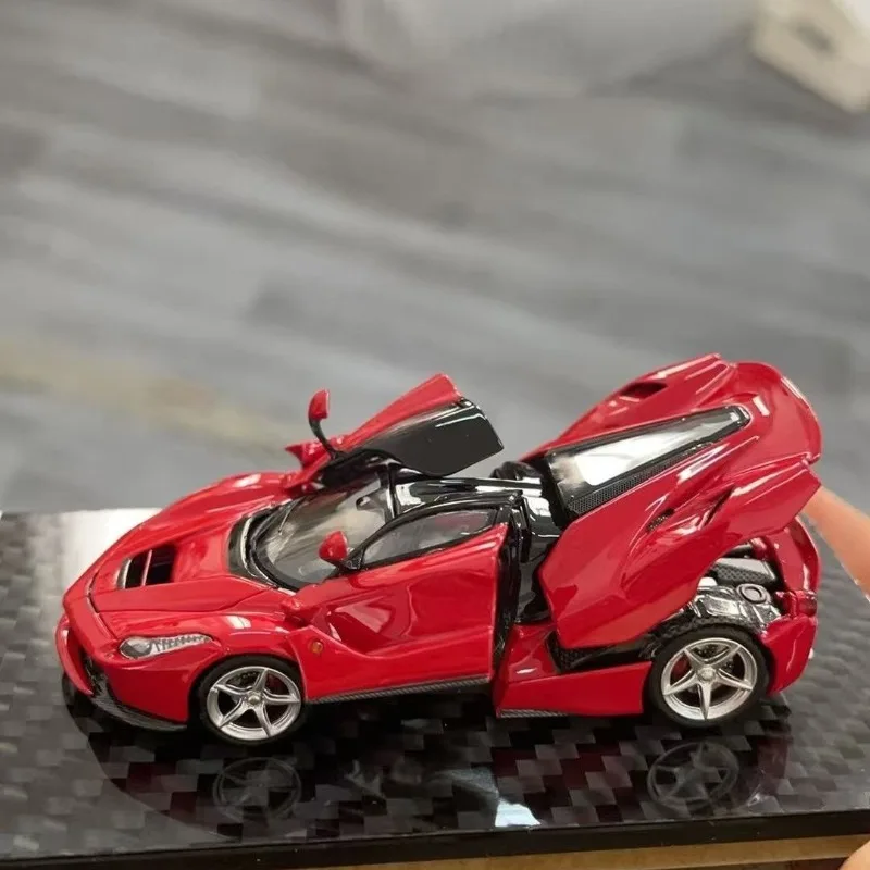 GLAMCRAFT 1/64 LaFerrari Red Fully Open Alloy Motor Vehicle Toy
