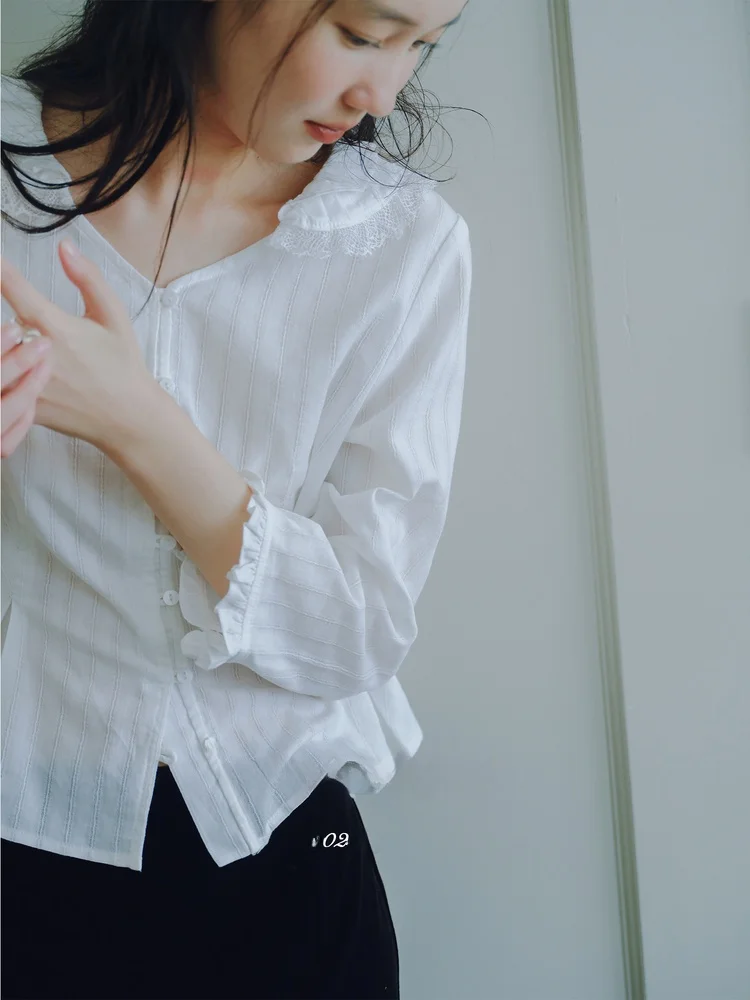 

Белая женская футболка We Park с текстурой, утягивающая талию, маленького размера, для ношения под одеждой, оригинальный дизайн, из чистого хлопка