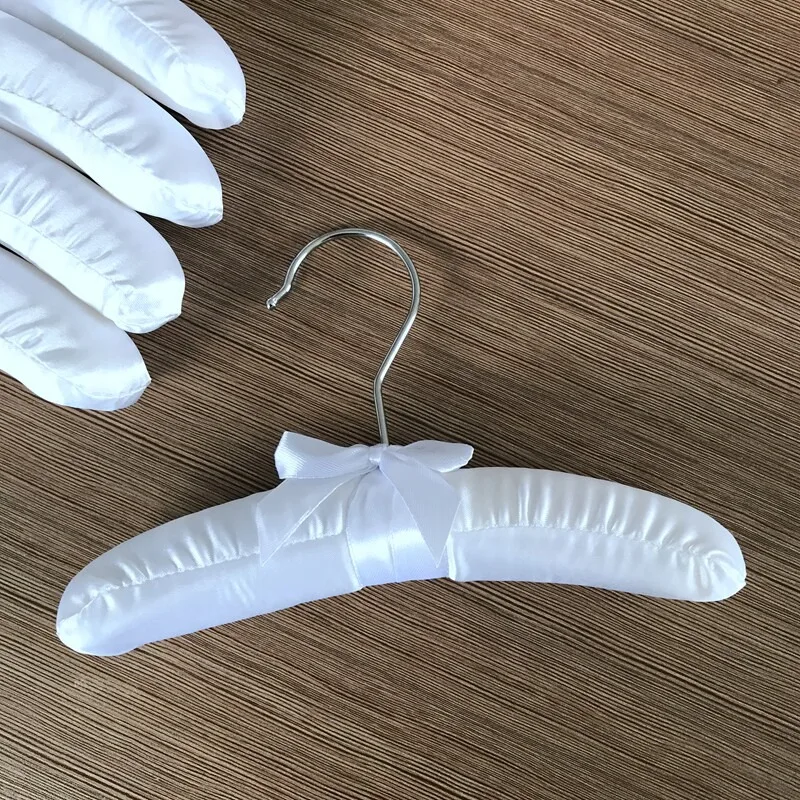 

Baby Satin Padded Clothes Hanger Soft Sponge Anti-crease Traceless Hanger, Small Size Kids Garment Hanger for Toddler Clothes