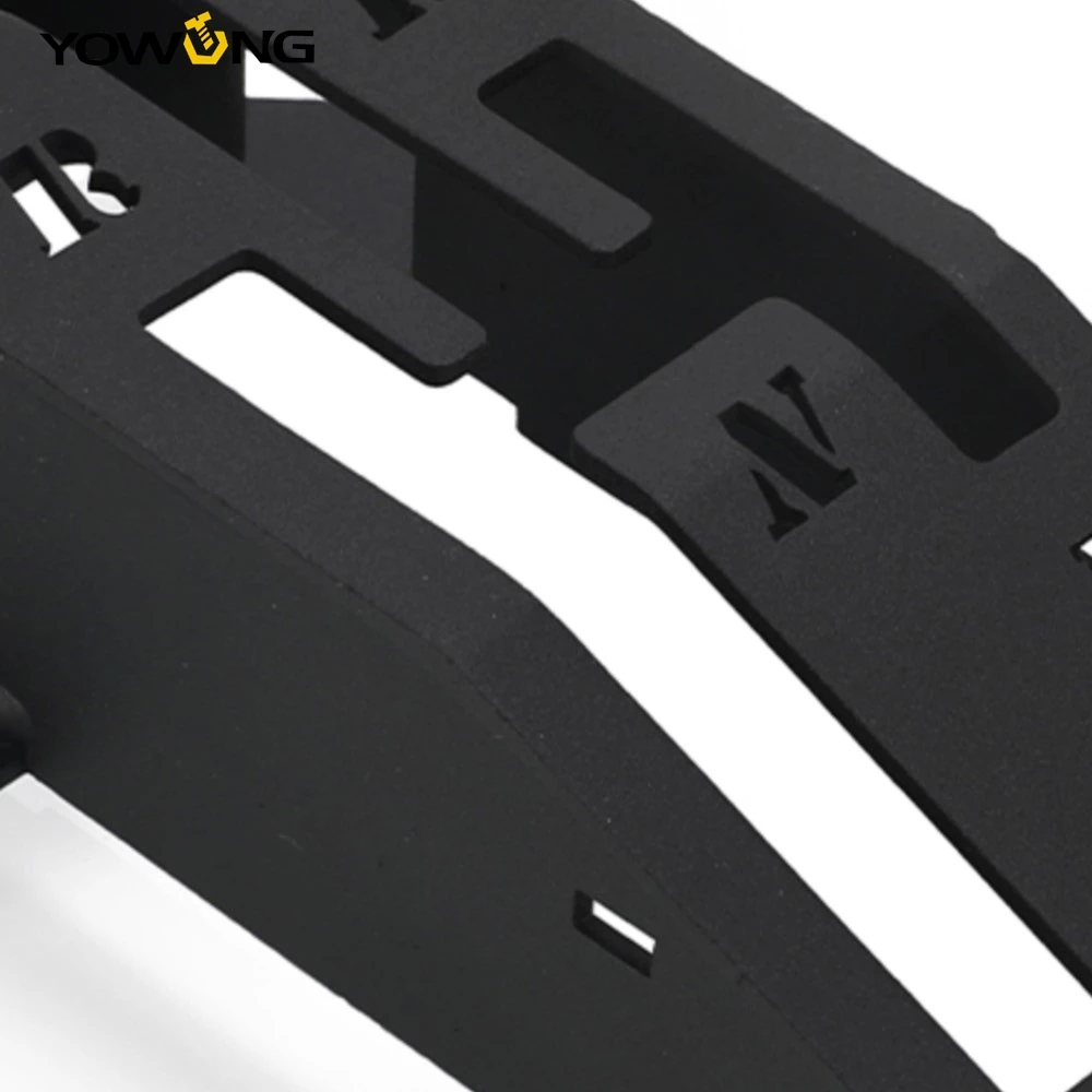 

UTV For Can-Am X3 Maverick Shifter Gate Plate Panel Shift Gate Guard Cover Protector FOR Can-am Maverick X3 Turbo DPS 2017-2024