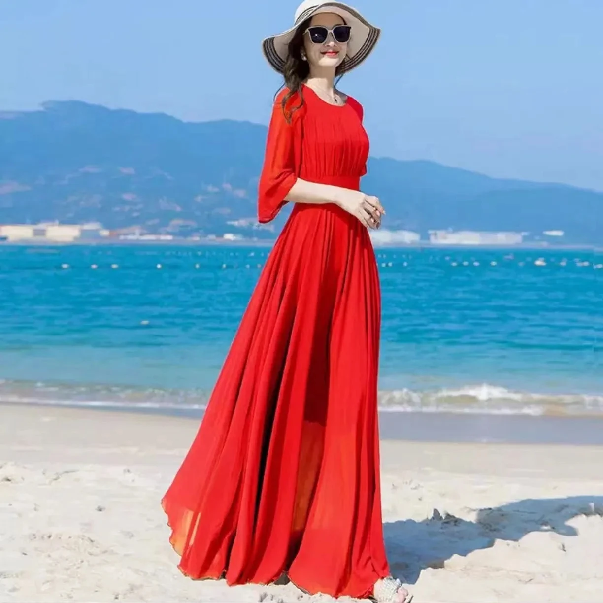 2025 zomer nieuwe chiffon lange jurk voor dames modieuze effen kleur elegant temperament slanke strandvakantie jurken vrouwelijk