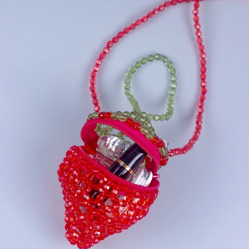 Mini Acrylic Strawberry Hand Bags Lipstick Chain One Shoulder Messenger Cute Crossbody Bag Ladies Versatile Beaded Small Purse