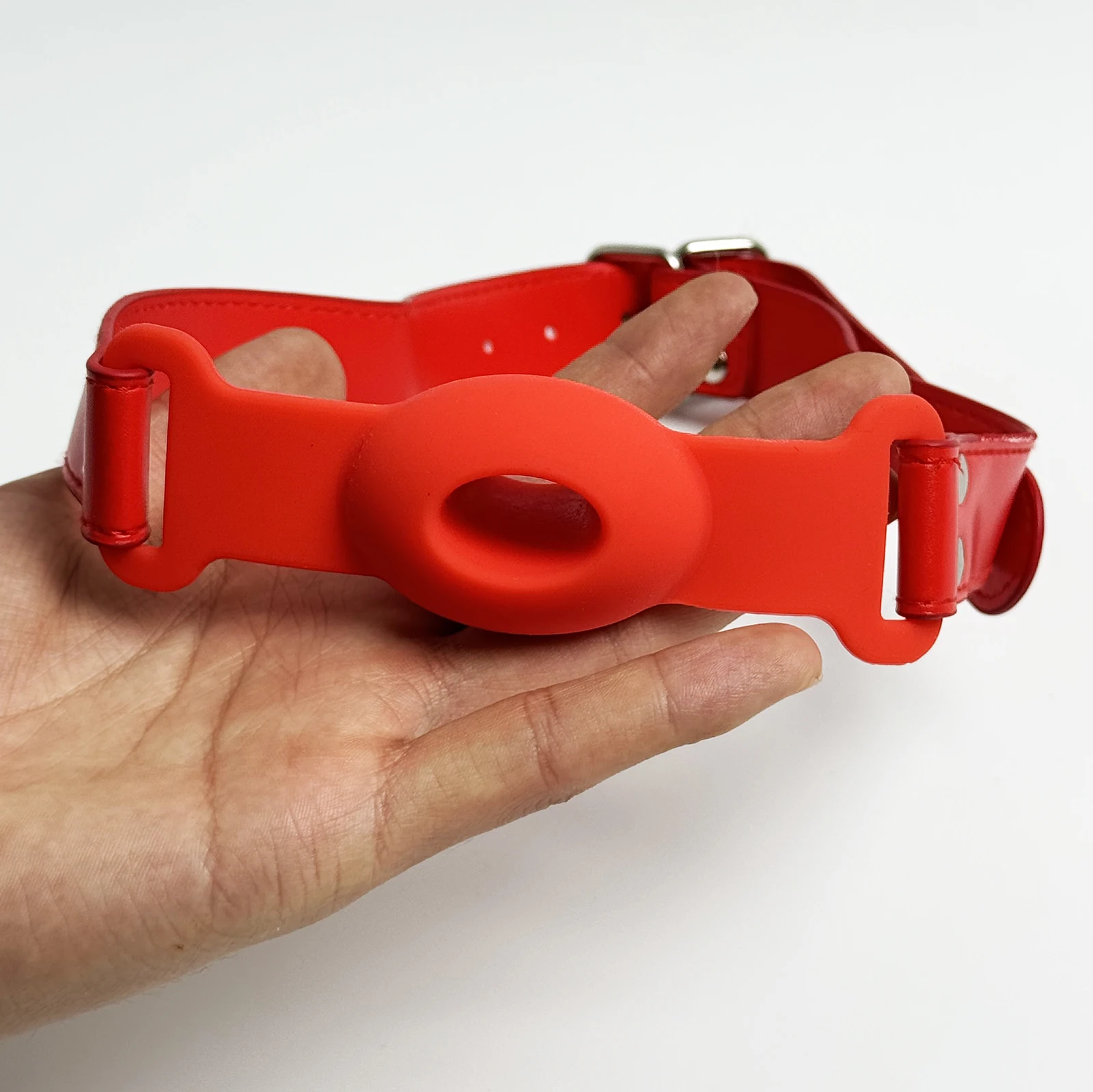 LILUPLAY متعة سيليكون الفم الكمامة تصميم جوفاء مع اللعاب المتدفقة الجلود المعبرة الكرة SM معاقبة القسري افتتاح الفم BDSM