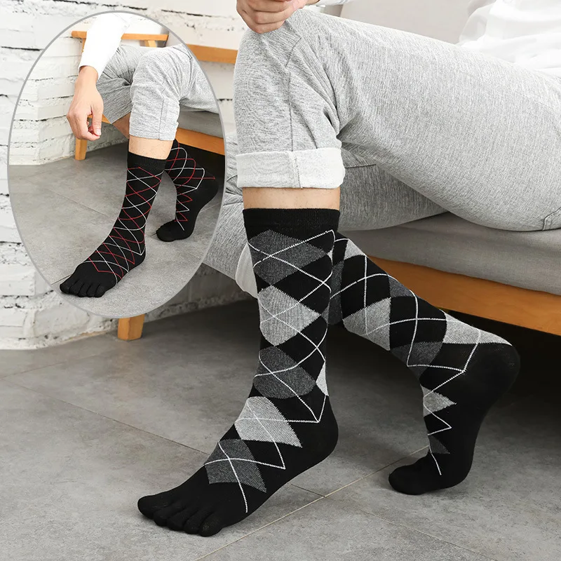 5 Pairs Long Man Business Socks with Fingers Fashion Striped Argyle Dot Mid-Calf Five Finger Sock Pure Cotton Black Toe Socks