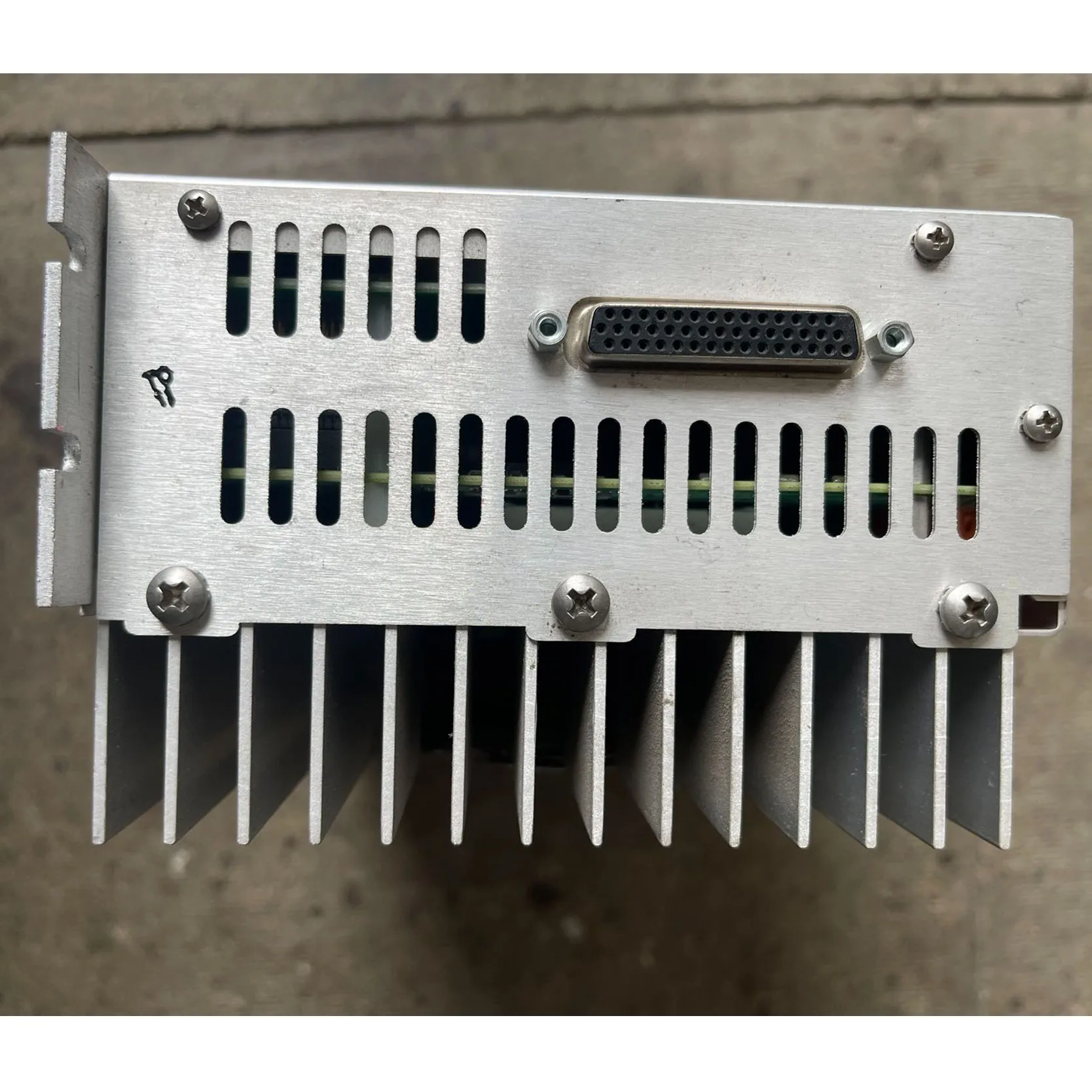 Servo Drive XE2-230-20 Com garantia