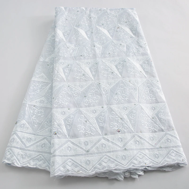 2024 White Swiss Voile Lace in Switzerland Embroidered Fabric High Quality Nigerian Cotton Lace Fabric for Women Dresses A3614