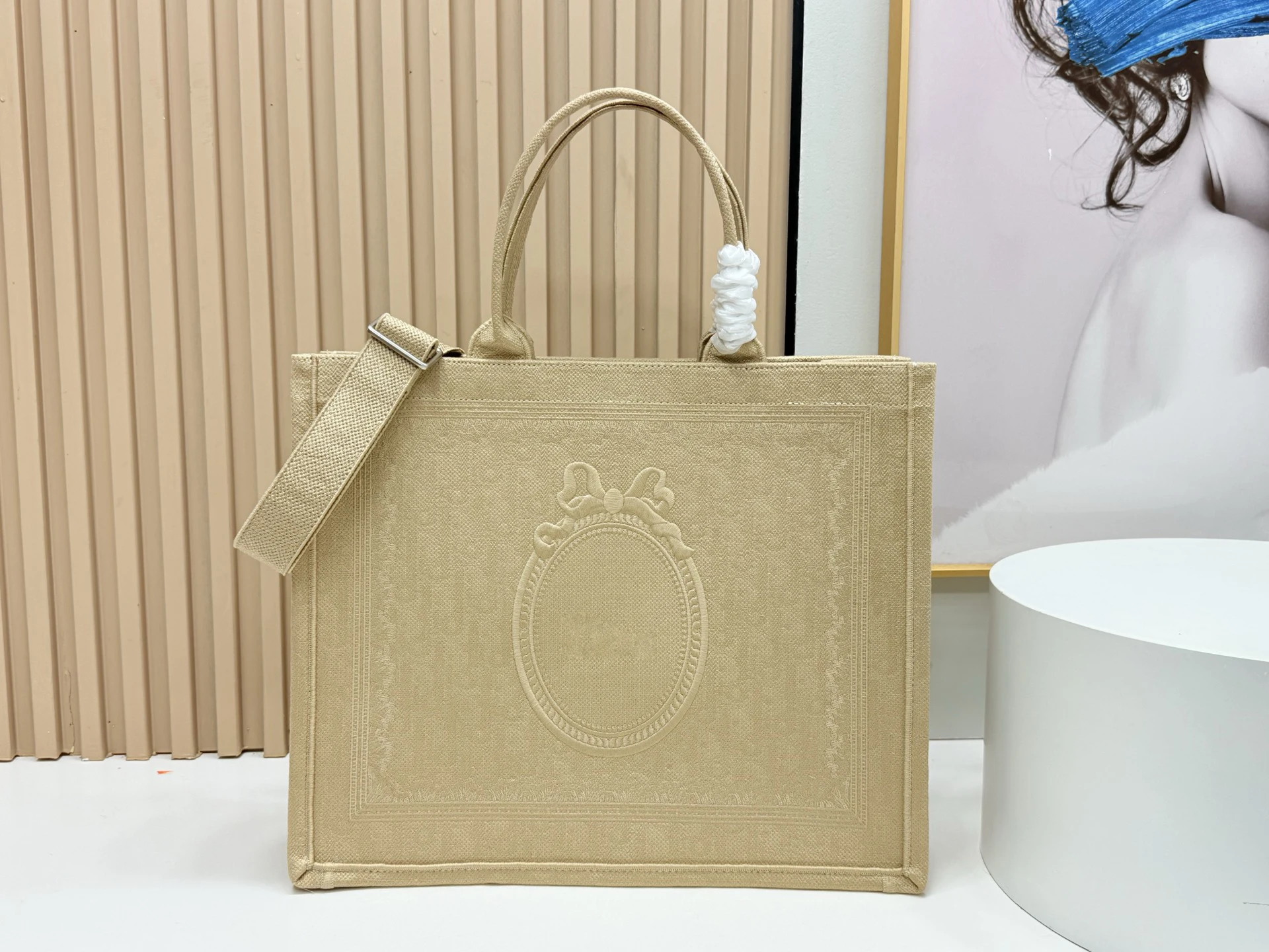 Sac fourre-tout carré personnalisé unique avec broderie 3D, unisexe, pour hommes et femmes, élégant, mode streetwear, sac à bandoulière de créateur