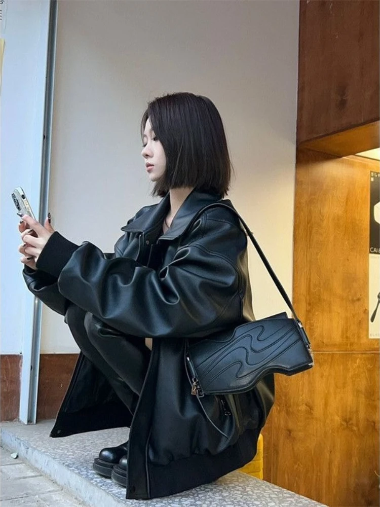 Causal Black Zipper Leather Jacket Women Punk Style Korean High Street Leather Jacket 2025 Autumn Retro Fashion Moto Coat Pocket