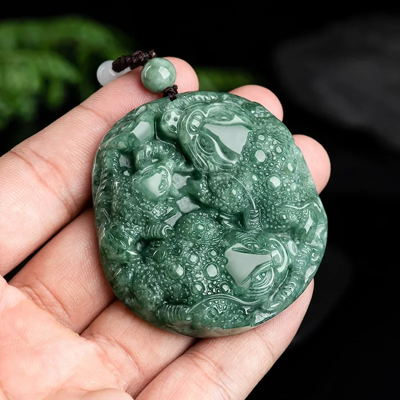 Burmese Jade Golden Frog Pendant Natural Amulet Designer Pendants Jadeite Necklace Accessories Real Jewelry Choker Emerald