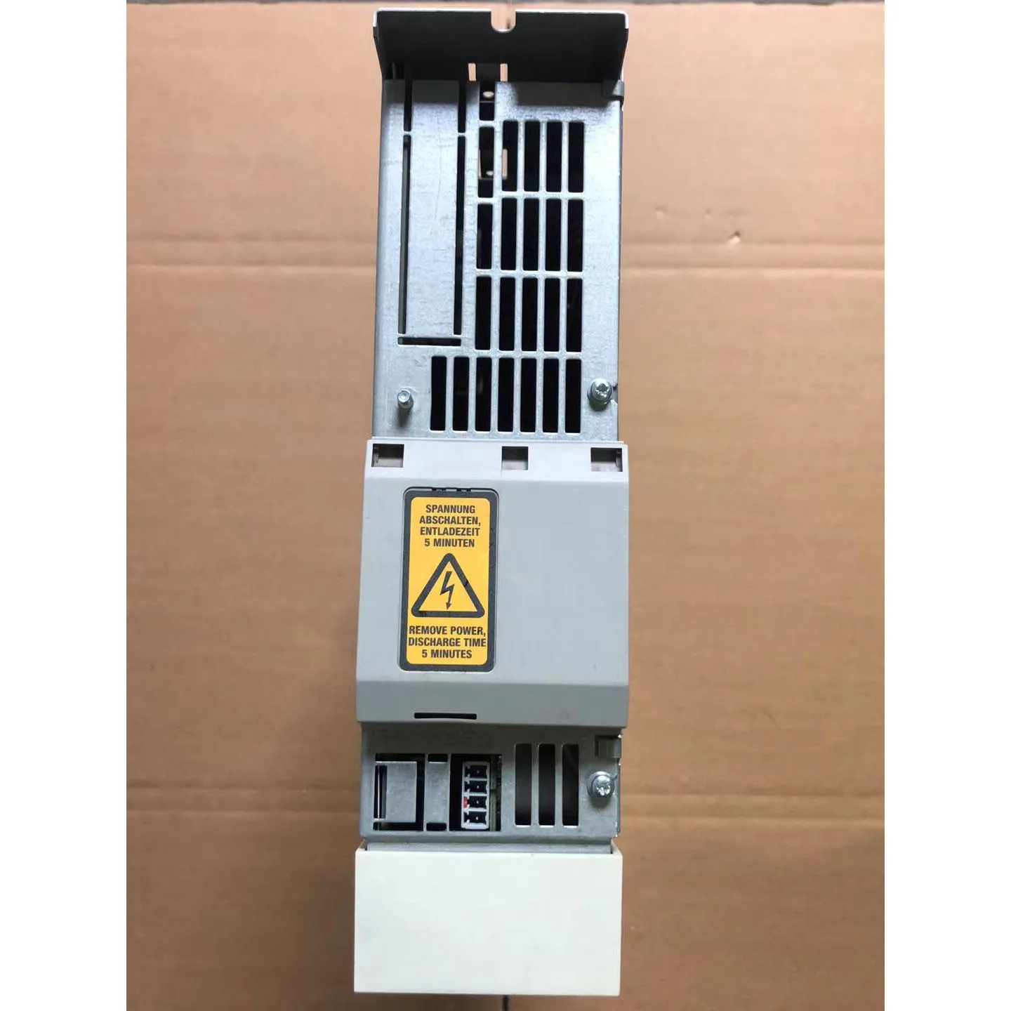 Servoazionamento 6SE7014-0TP50-Z Con garanzia