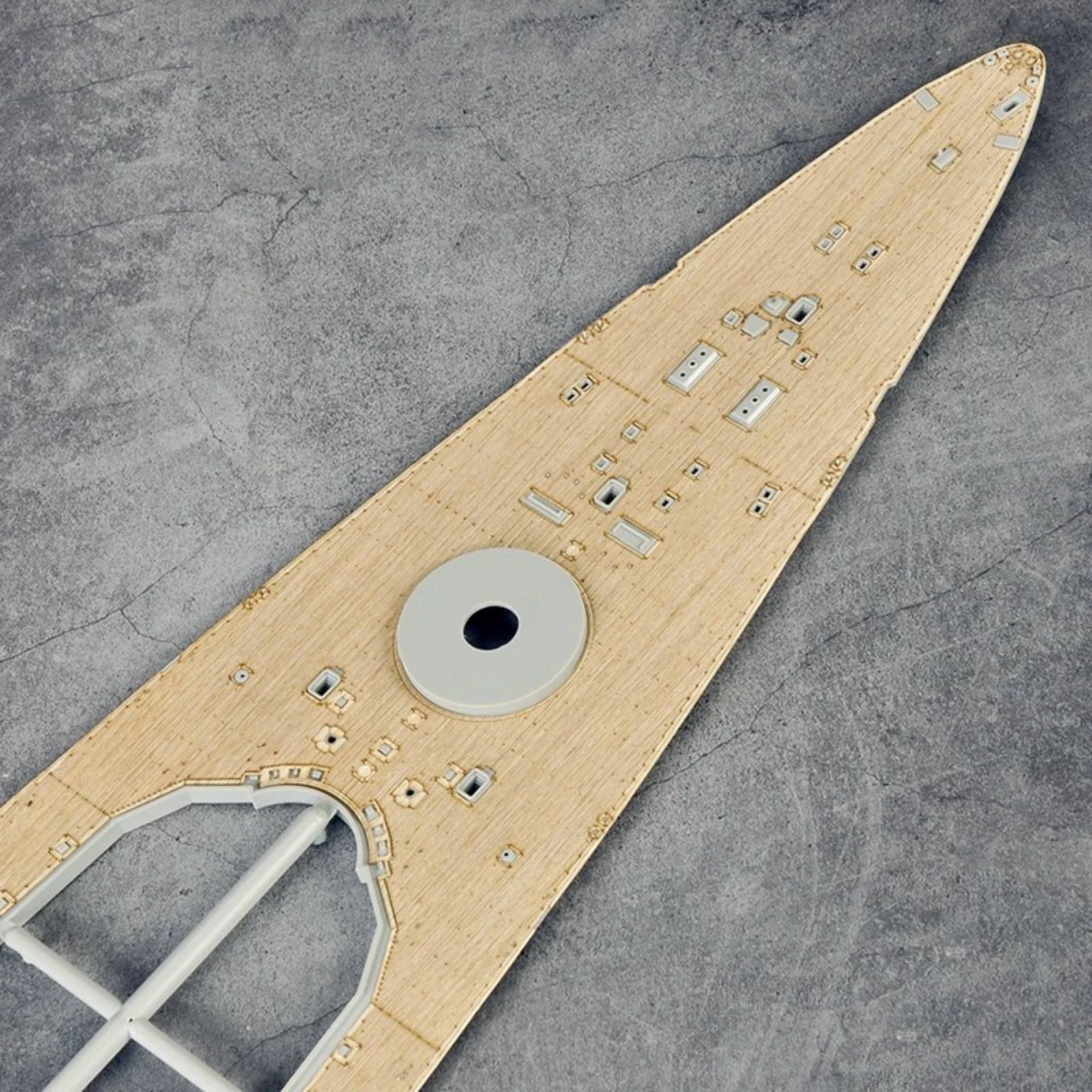 Wood Deck with Anchor Chain Engraved Model Upgrade Kit Model Ship Parts Tapered Anchor Chain Hobby for Hobbyists, Scale Modeling