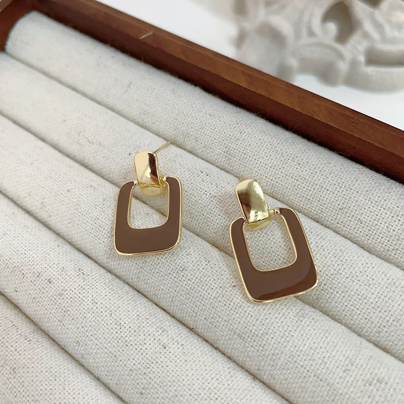 Vintage Big Brown Hollow Out Square Drop Earrings for Women Wedding Party Classic Jewelry Geometry Metal Earrings