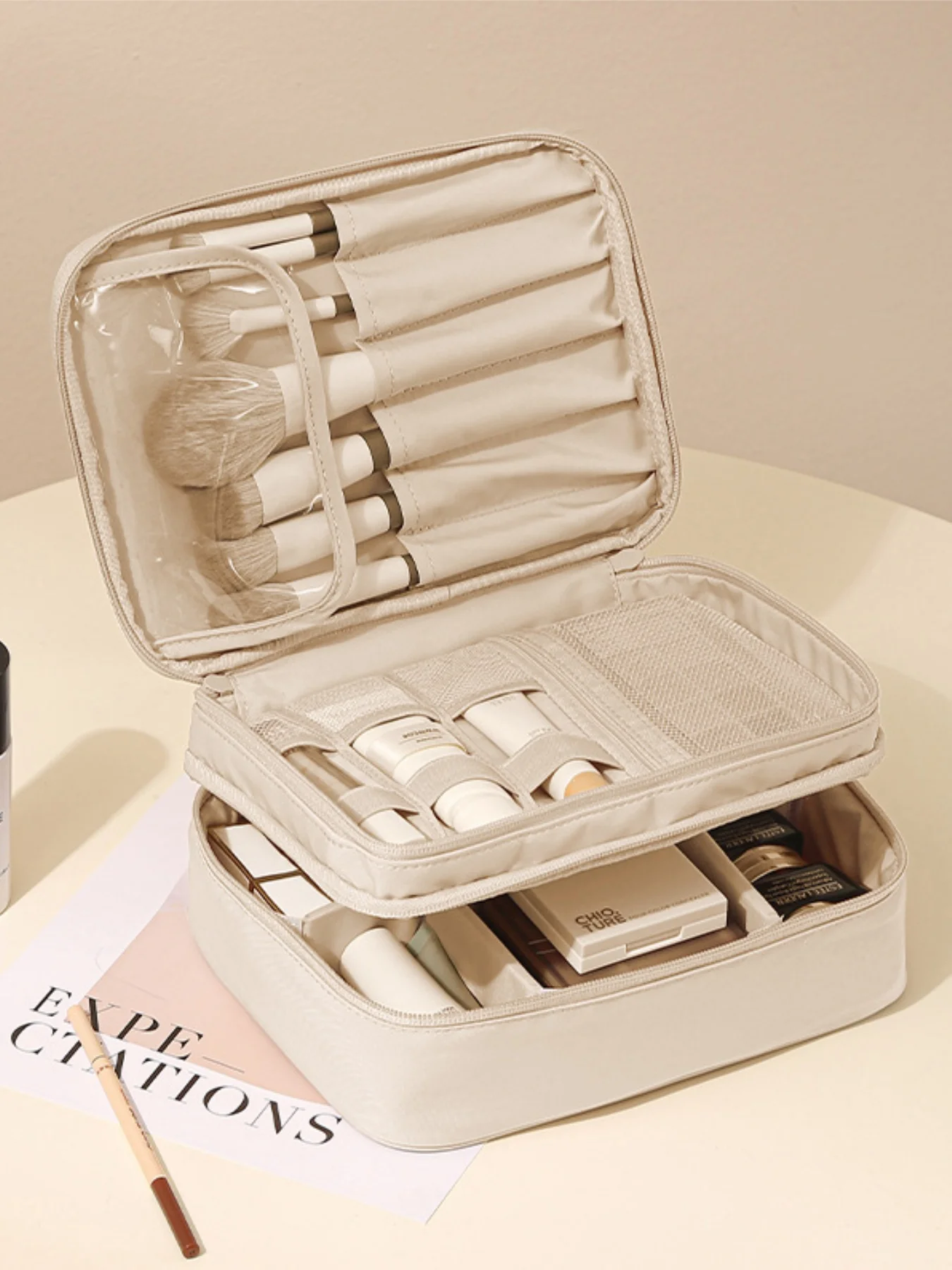 مادة قماش أكسفورد سميكة، طبقة واحدة أو مزدوجة، للجنسين، حقيبة أدوات الزينة والمكياج العصرية، مناسبة للسفر، والعطلات، ورحلات العمل، والنزهات اليومية، وحقيبة أدوات الزينة والمتعددة الوظائف، وكابلات المقاومة للبيانات ومعجونات المقاومة للماء، وفرش المكياج، وفرشات الماكياج، وحقيبة تخزين المكياج، وفرشات الماكياج، وفرشات الماكياج العناية بالبشرة المقاومة للبشرة، وفرشات المقاومة للماء، وحقياسات الماكياج، وفرش، وفرش وأدوات الماكياج، وحقياسات الماكياج، وفرشياج، وفرشياج، وفرشياج، وفرشياج، وفرشياج