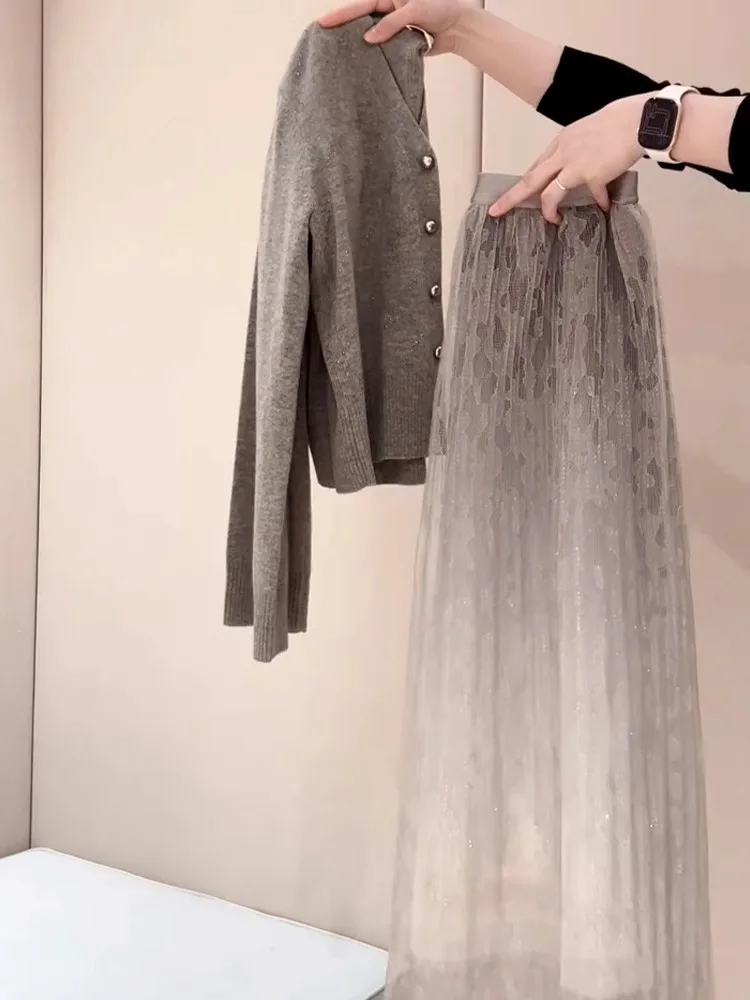 

Ele Unique ay Knitted Sweater And Skirt Two-Piece Set for Women High Waist A-Line Silhouette Commute Sle Faion