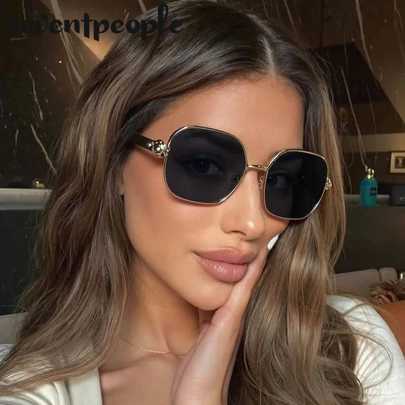 

Trendy Square Sunglasses Women 2025 Luxury Brand Vintage Punk Metal Frame Sun Glasses For Ladies Classic Driving Shades UV400
