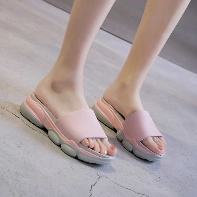 

Women's Slippers Summer Genuine Leather Female Slippers Comfortable Beach Shoes Women Summer Slipper Non-Slip Thick Sole Shoes