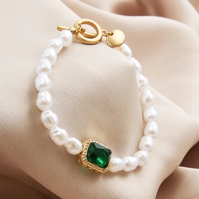 Delysia King   2021 New Pearl Bracelet creative retro fashion simple temperament inlaid green gem bracelet