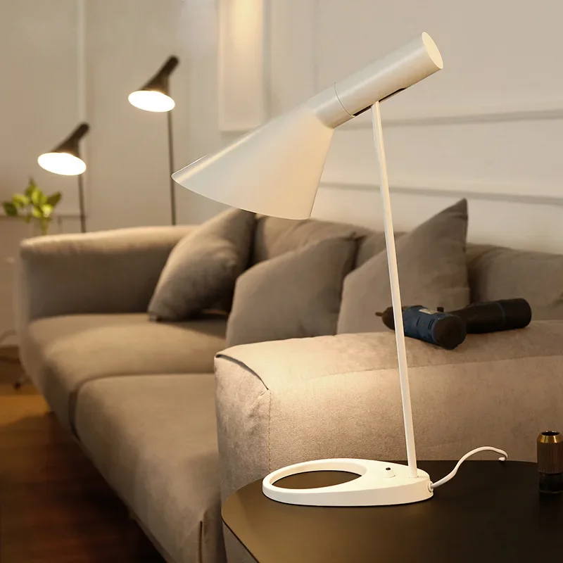 Imagem -02 - Modern Led Corner Floor Lamp Preto e Branco Luzes Designer Stand Decoração Iluminação Home Estudo Sala de Estar Quarto