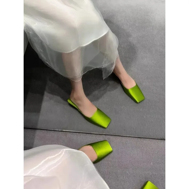 New  Green Elegant Silk Fabrics  Women Slippers Special Fashion Style Low Heels Square Toe Fashion Outwear Shallow Shoes