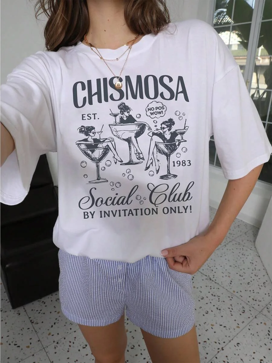 

Plus - Size Women's Trendy T - shirt, White, “Chismosa” Retro Club & Cocktail Design