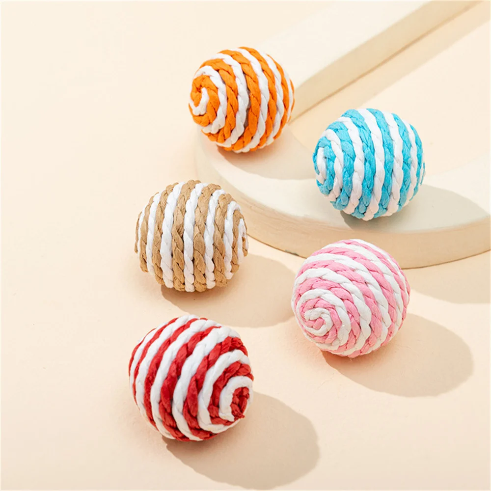 Random Color Cat Pet Sisal Rope Weave Ball Teaser Play Chewing Scratch Catch Toy Interactive Scratch Chew Toy For Pet Cat Dog