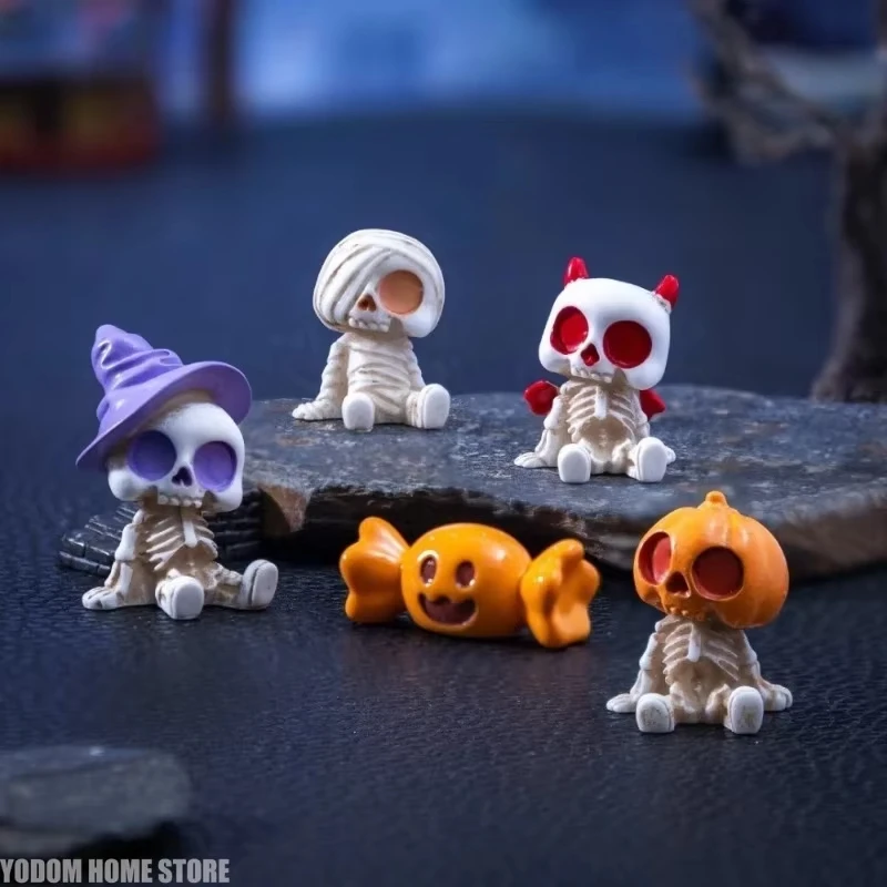 8pcs Miniature Resin Craft Skeleton Pumpkin Devil Skull Figurines Halloween Ornaments Fairy Garden Decor DIY Accessory Set