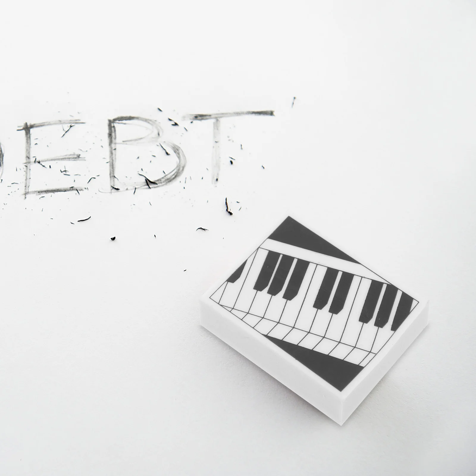 

6Pcs Piano Shaped Erasers Rubber Drawing Art Erasers School Stationery Supplies for Artists Students Drawing Eraser