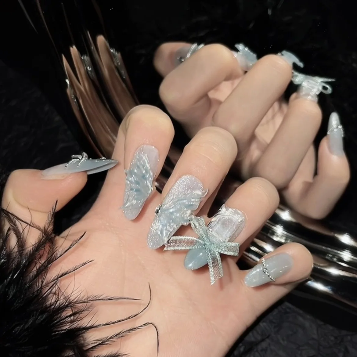 Handmade Press on Nails Gradient Blue Cat Eye Glitter Fake Nails Full Cover Wearable Glitter Fairy Butterfly Design False Nails