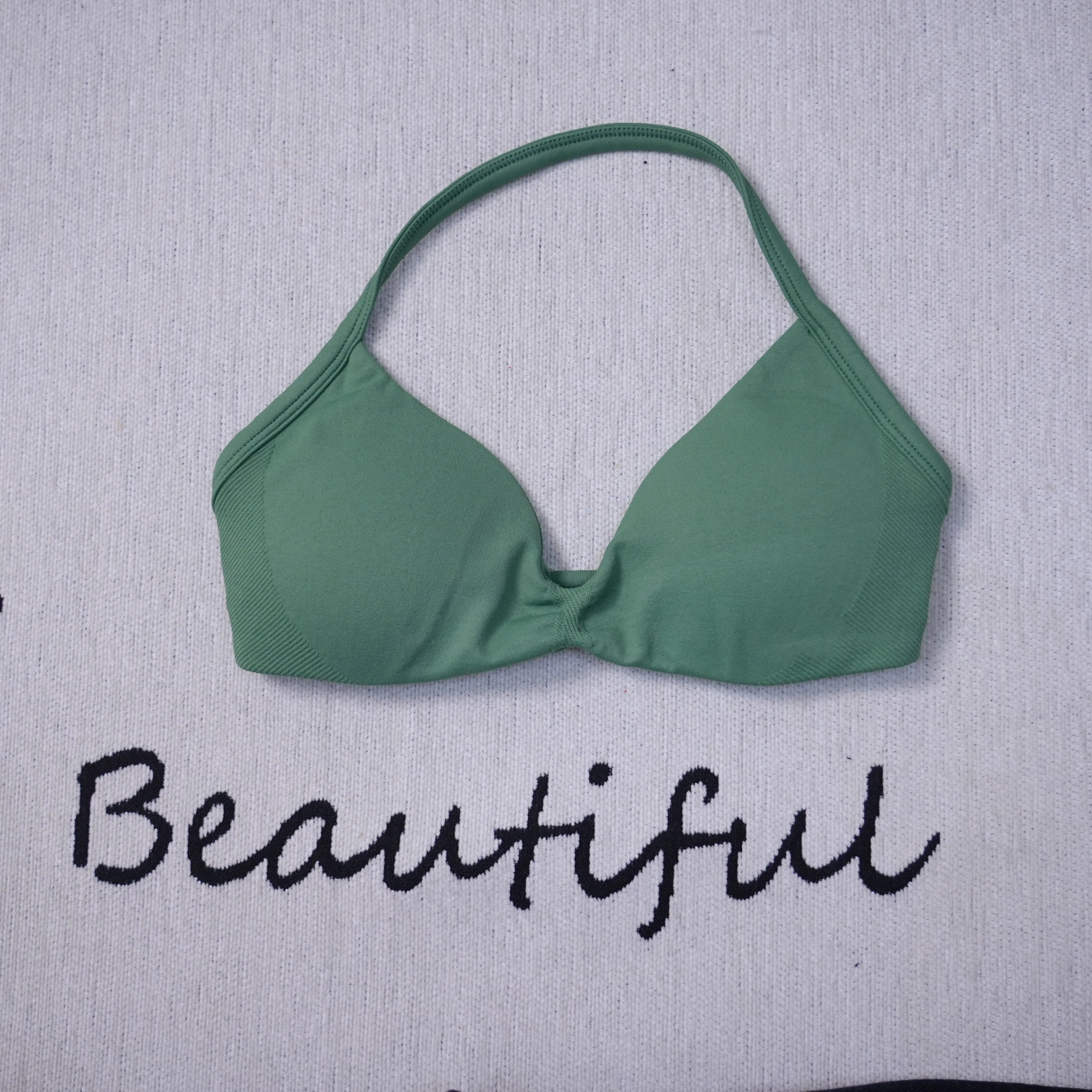 Impact Strappy Sports Bra Women‘s High Stretch Durable Fabric Seamless Yoga Crop Top Breathable Gym Fitness Sports Bra image 5
