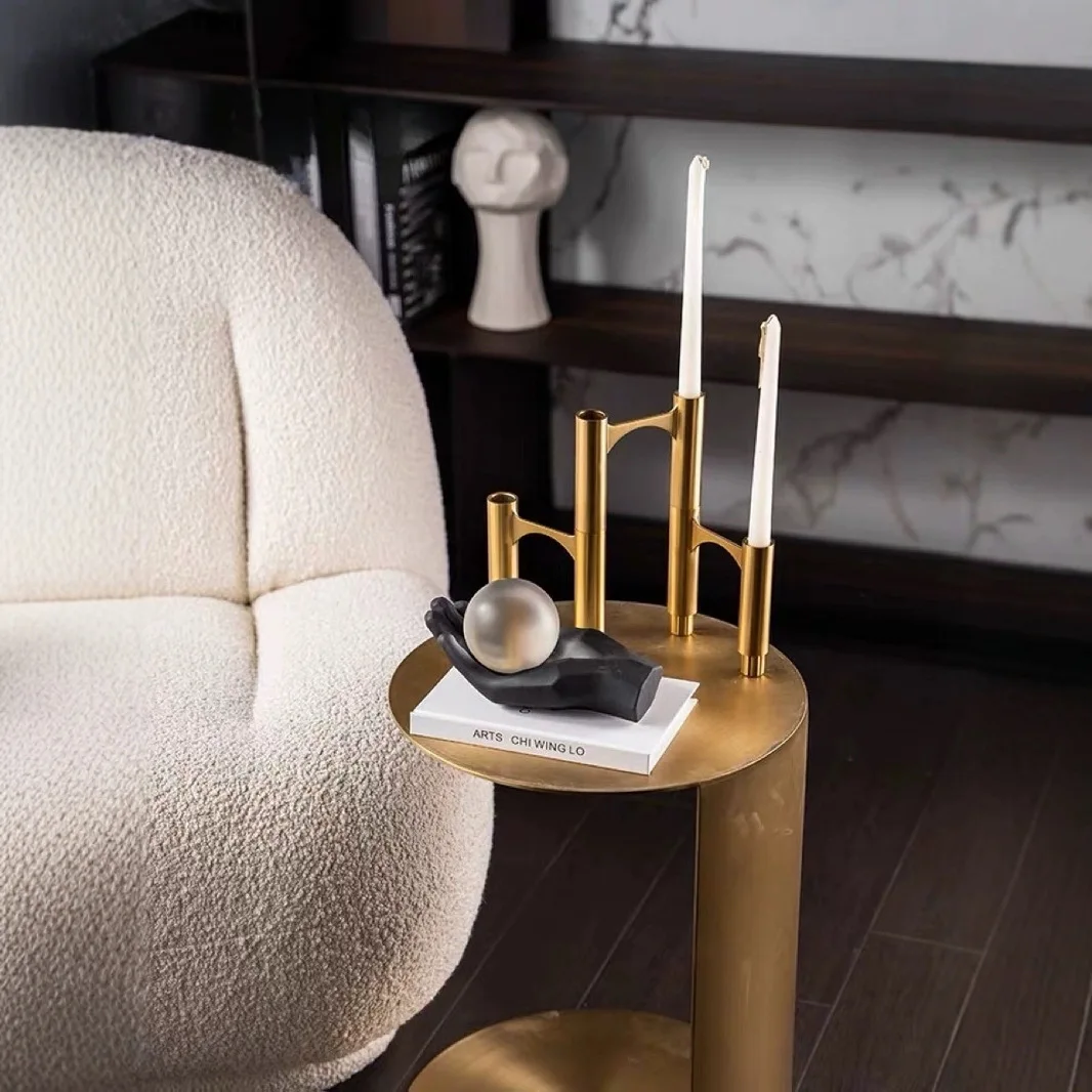 

Подсвечник из нержавеющей стали, скандинавский французский дизайн класса люкс, романтическое украшение для обеденного стола