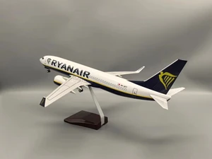 Mainan Pesawat Skala 1:85 Pesawat B737-800 Model Pesawat RYANAIR Airline dengan Roda Pendaratan Dasar Pesawat Miniatur Resin untuk Anak-anak 8 penjualan terbaik boeing 737 800 - №