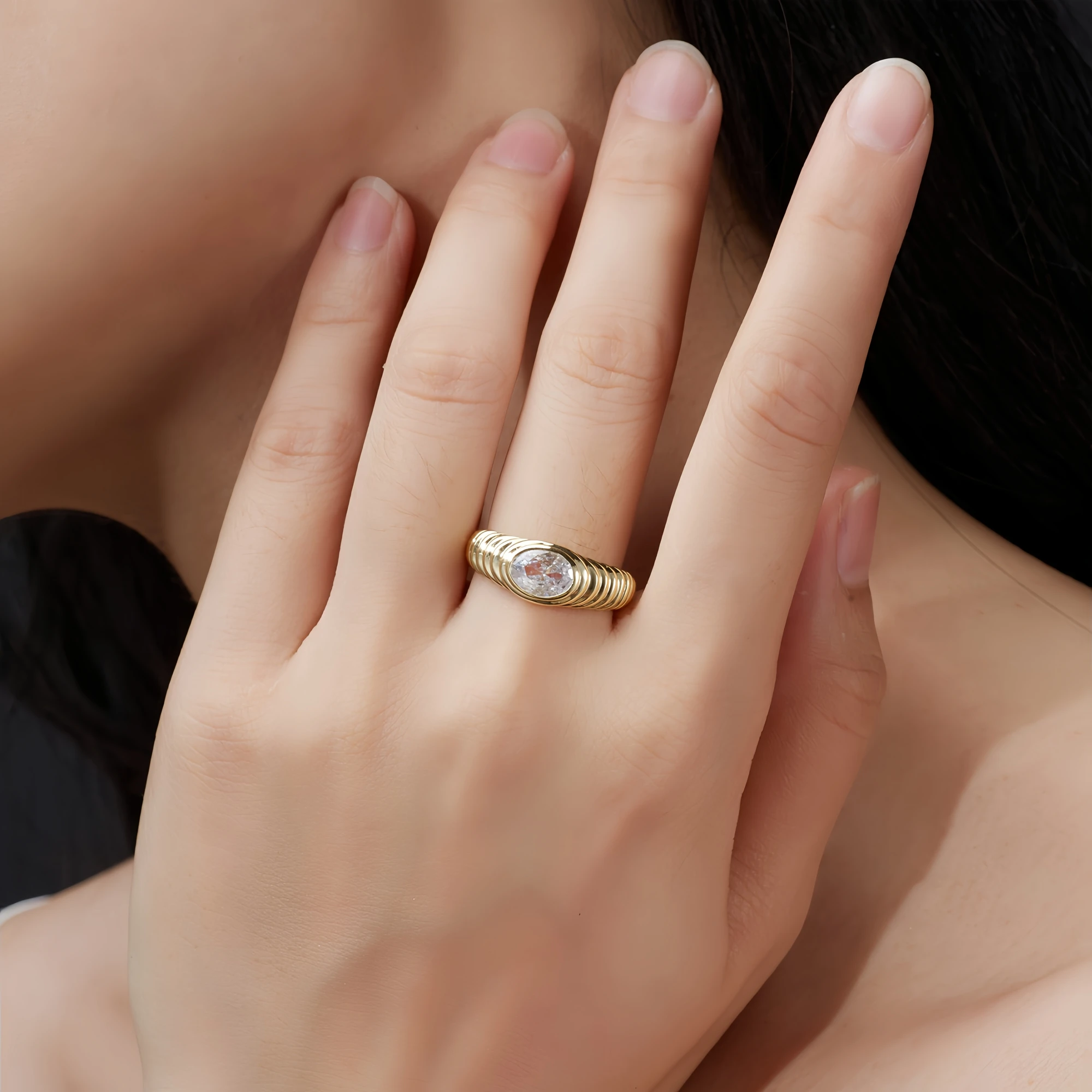 

Veeie Veein Luxury Brand Hot Sales S925 Sterling Silver Ring With Moissanite 6*8 Oval Ring Women'S Thread Ring Jewelry